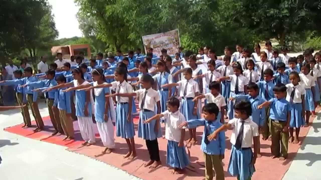 आदर्श ग्राम योजना के तर्ज पर स्कूल गोद लेंगे सांसद