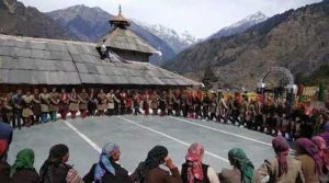 उत्तराखंड: संस्कृति और परंपरा को संजोए ये अनोखा औषधीय मेला