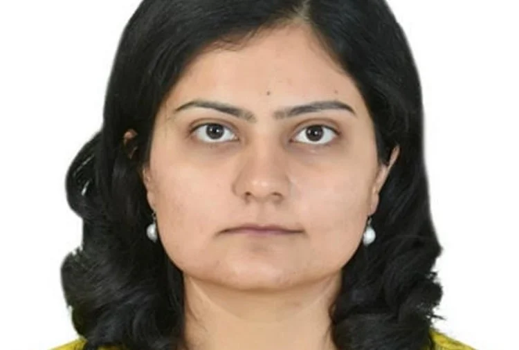 UPSC Result: देहरादून की निहारिका ने बढ़ाया मान, हासिल की 121वीं रैंक